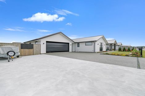Photo of property in 13 Rosalind Avenue, Darfield, 7510