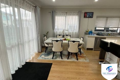 Photo of property in 69 Rosewell Crescent, Flat Bush, Auckland, 2019