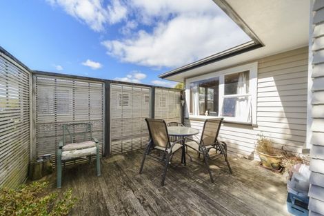 Photo of property in 48 Duff Crescent, Highbury, Palmerston North, 4412