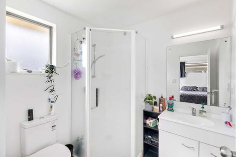 Photo of property in 18 Chic Gardens, Parakai, 0830