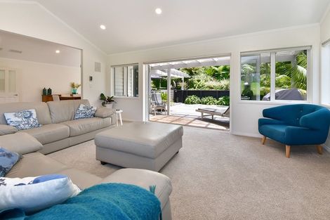 Photo of property in 20 Whale Cove, Stanmore Bay, Whangaparaoa, 0932