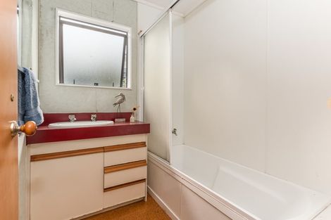 Photo of property in 2/160 Shirley Road, Papatoetoe, Auckland, 2025