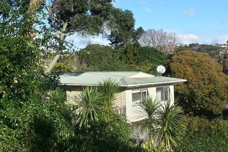Photo of property in 12 Seaton Road, Murrays Bay, Auckland, 0630