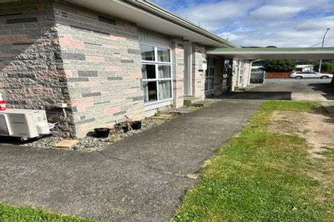 Photo of property in 2/234 Fergusson Drive, Heretaunga, Upper Hutt, 5018