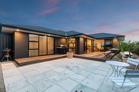 Photo of property in 21 Blacklock Road, Pyes Pa, Tauranga, 3112