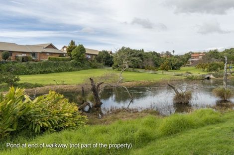 Photo of property in 7 Washingtonia Way, Omokoroa, 3114