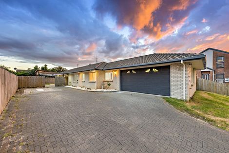Photo of property in 31 Muirfield Street, Wattle Downs, Auckland, 2103