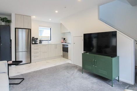 Photo of property in 4/123 Cambridge Terrace, Fairfield, Lower Hutt, 5011
