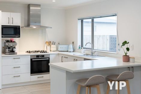 Photo of property in 18 Trelawny Terrace, Grenada Village, Wellington, 6037