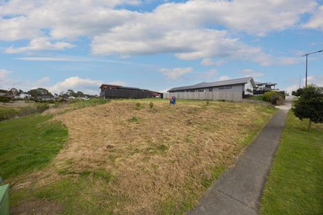 Photo of property in 45 Vaucluse Heights, Fitzherbert, Palmerston North, 4410