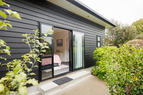 Photo of property in 24a Ihaka Street, Hokowhitu, Palmerston North, 4410