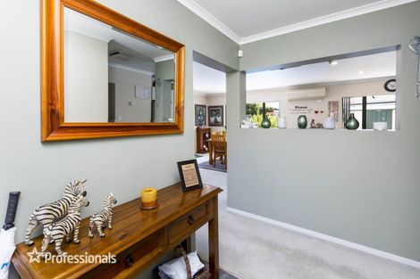 Photo of property in 8 Carlow Grove, Birchville, Upper Hutt, 5018