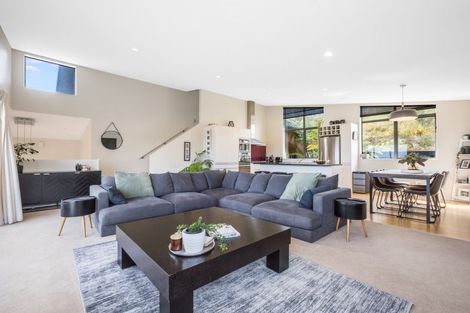 Photo of property in 22 Ships Cove, Whitby, Porirua, 5024