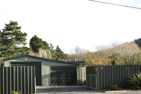 Photo of property in 58 Beach Road, Long Beach, Port Chalmers, 9081