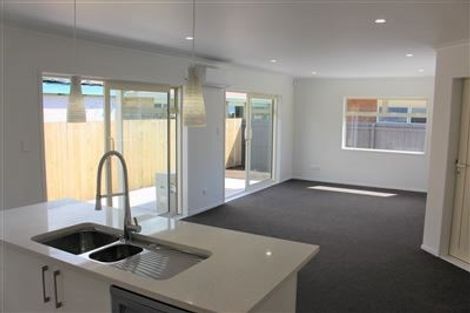 Photo of property in 44b Edward Avenue, Orewa, 0931