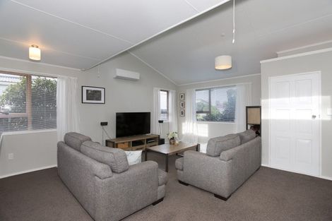 Photo of property in 6 Tate Place, Feilding, 4702