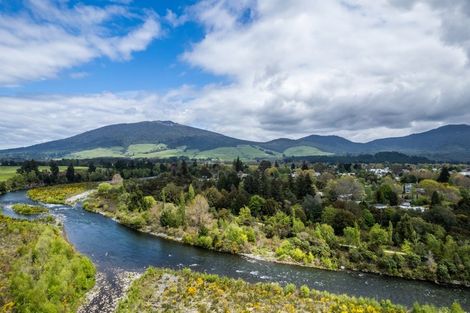 Photo of property in 17 Taupahi Road, Turangi, 3334