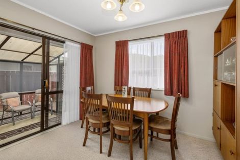 Photo of property in 26 Beauchamp Street, Tawa, Wellington, 5028