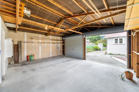 Photo of property in 57 Pohutukawa Street, Woburn, Lower Hutt, 5010