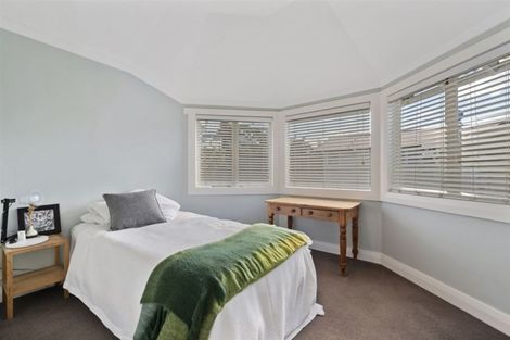 Photo of property in 19 Hemi Street, Narrow Neck, Auckland, 0622