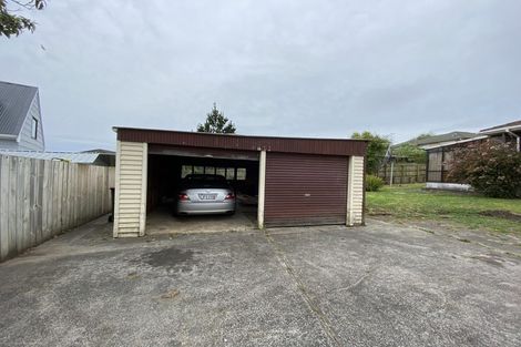 Photo of property in 10 Wesleydale Place, Papakura, 2110