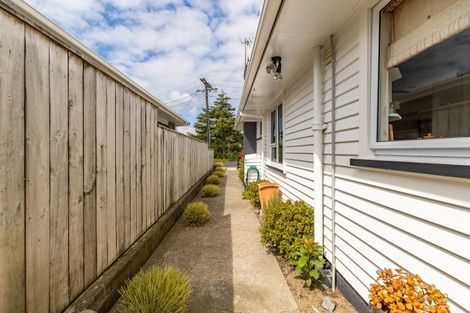 Photo of property in 230 Frankley Road, Frankleigh Park, New Plymouth, 4310