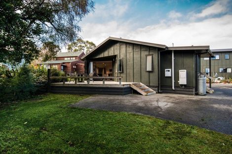 Photo of property in 2 Park Avenue Mews, Ohakune, 4625