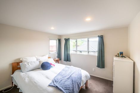 Photo of property in 52 Erlestoke Crescent, Churton Park, Wellington, 6037