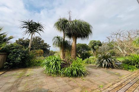 Photo of property in 233 Waihoehoe Road, Drury, 2577