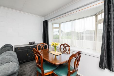 Photo of property in 2/299 Ruahine Street, Terrace End, Palmerston North, 4410