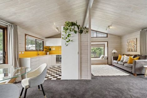 Photo of property in 1/38 Sandiacre Way, Browns Bay, Auckland, 0630