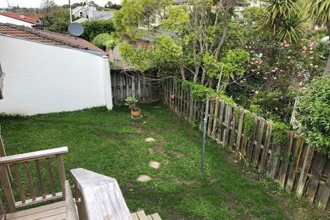 Photo of property in 2/48 Bayswater Avenue, Bayswater, Auckland, 0622