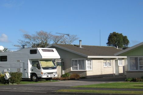 Photo of property in 30 Brocas Avenue, Hillcrest, Hamilton, 3216