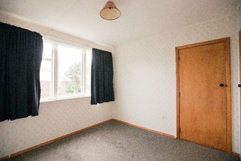 Photo of property in 12 East Road, Shannon, 4821