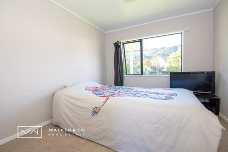 Photo of property in 1/1 Glenbrook Grove, Naenae, Lower Hutt, 5011