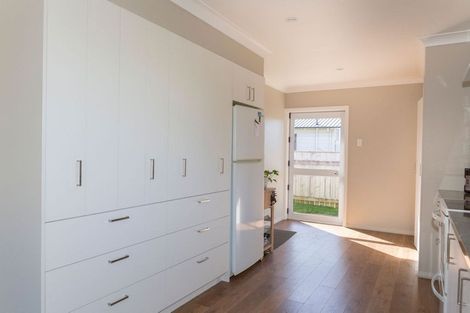 Photo of property in 5 Livingstone Street, Dannevirke, 4930