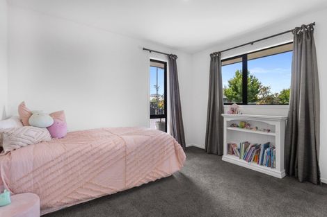 Photo of property in 11 Woodlaw Crescent, Prebbleton, 7604