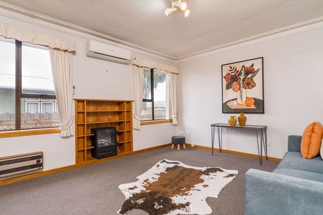 Photo of property in 82 Bush Road, Mosgiel, 9024