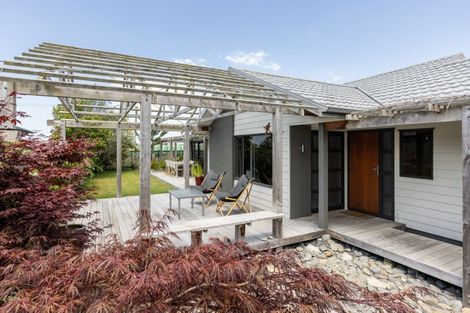 Photo of property in 15 Mcnaughton Place, Onekawa, Napier, 4110