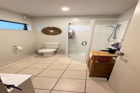 Photo of property in 39 Meadowcroft Grove, Johnsonville, Wellington, 6037