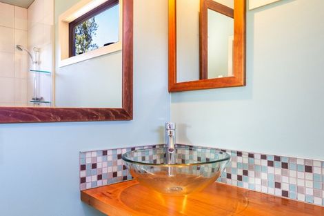 Photo of property in 108 Kinloch Road, Kinloch, Taupo, 3377