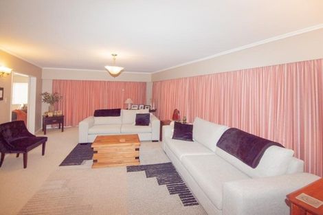 Photo of property in 25 Cranwell Street, Churton Park, Wellington, 6037