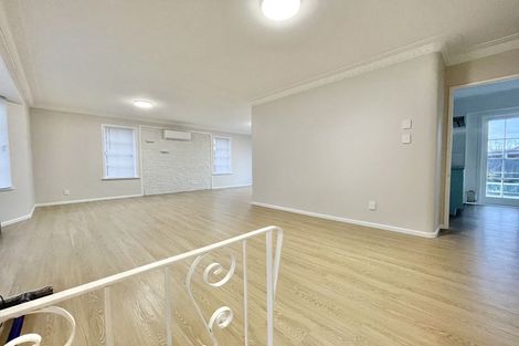 Photo of property in 1 Magnolia Avenue, Opaheke, Papakura, 2113