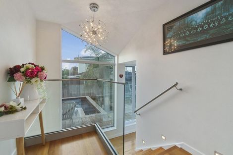 Photo of property in 444 Old Te Atatu Road, Te Atatu Peninsula, Auckland, 0610