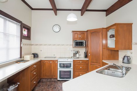 Photo of property in 12 Pine Street, Mangapapa, Gisborne, 4010