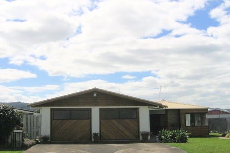 Photo of property in 8 Didsbury Drive, Waihi Beach, 3611