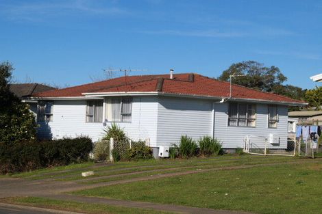 Photo of property in 27 Mcnaughton Avenue, Mangere East, Auckland, 2024