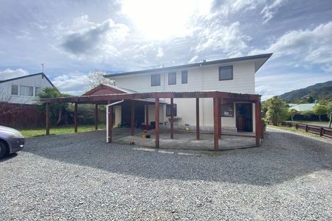 Photo of property in 11 Turners Road, Waikawa, Picton, 7220