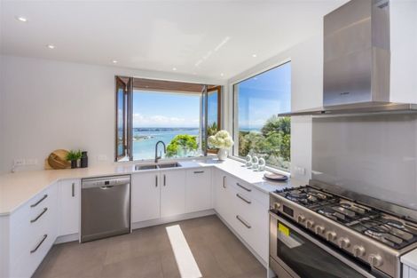 Photo of property in 46 Tuawera Terrace, Clifton, Christchurch, 8081