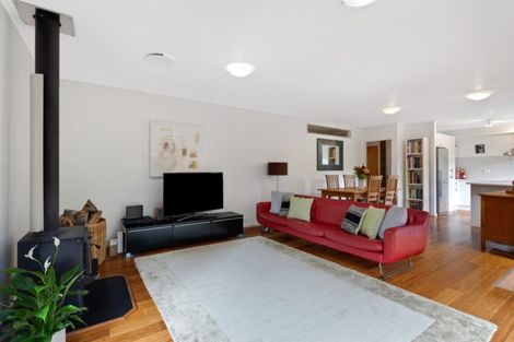 Photo of property in 1/203 Lake Road, Belmont, Auckland, 0622